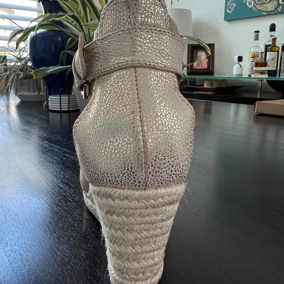 NYDJ Charisma Wedge Espadrilles Women's size 8 - Picture 11 of 16